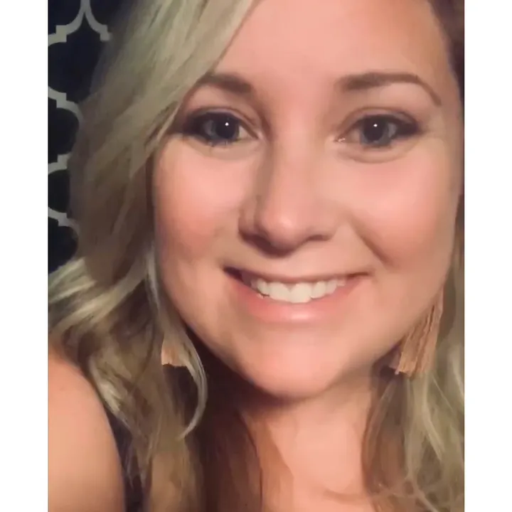 lori946