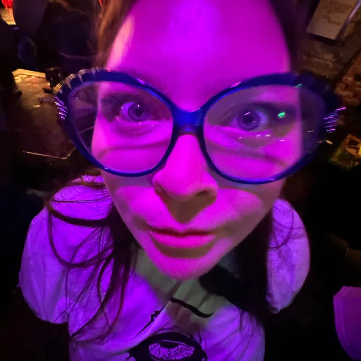 @meggielisha