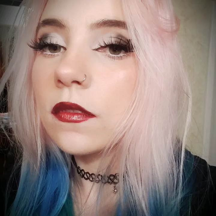@cynicalbishh