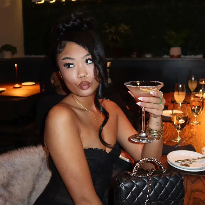 @tiffanythaii