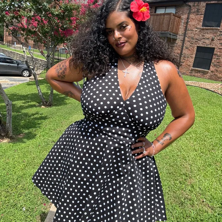 hotmamafashionfinds