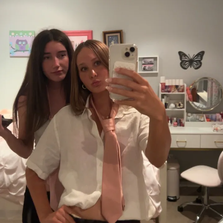 @lucyspams36