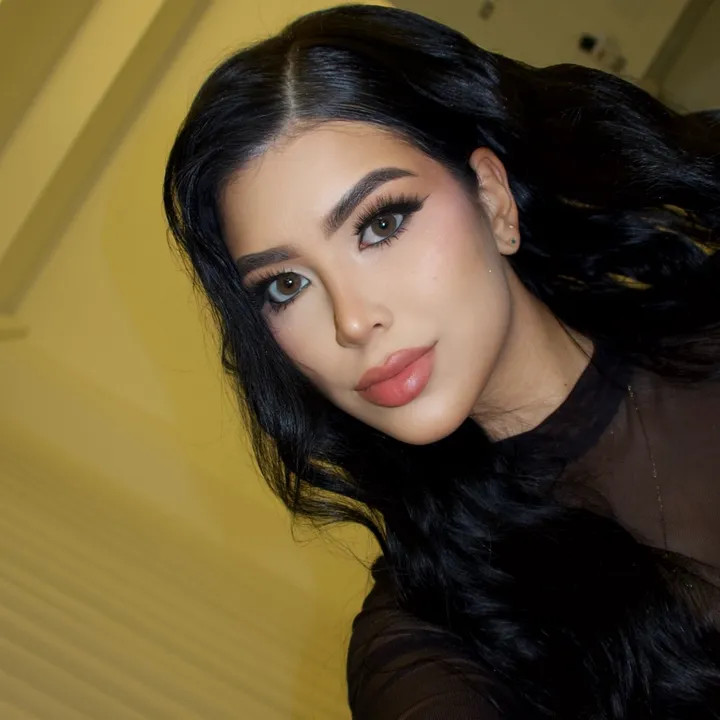 nicolehurtado__