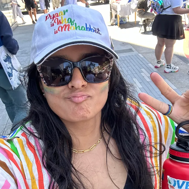 @desidivster
