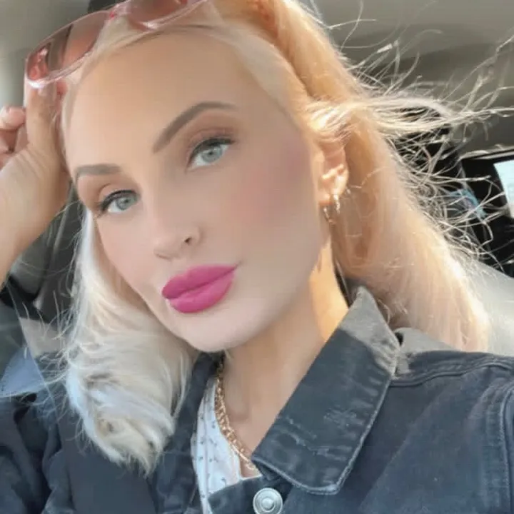 @sophia4w