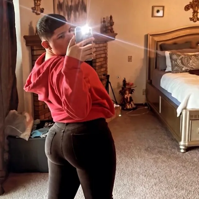 @robbbie08