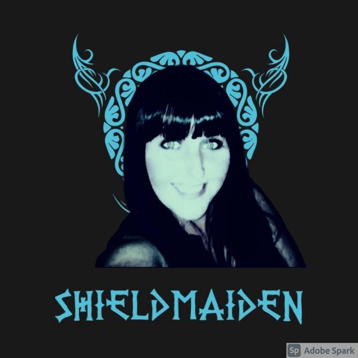 Shieldmaiden515 - suara asli
