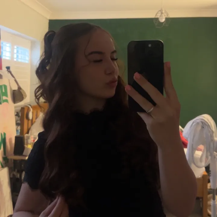 isabelleburton18