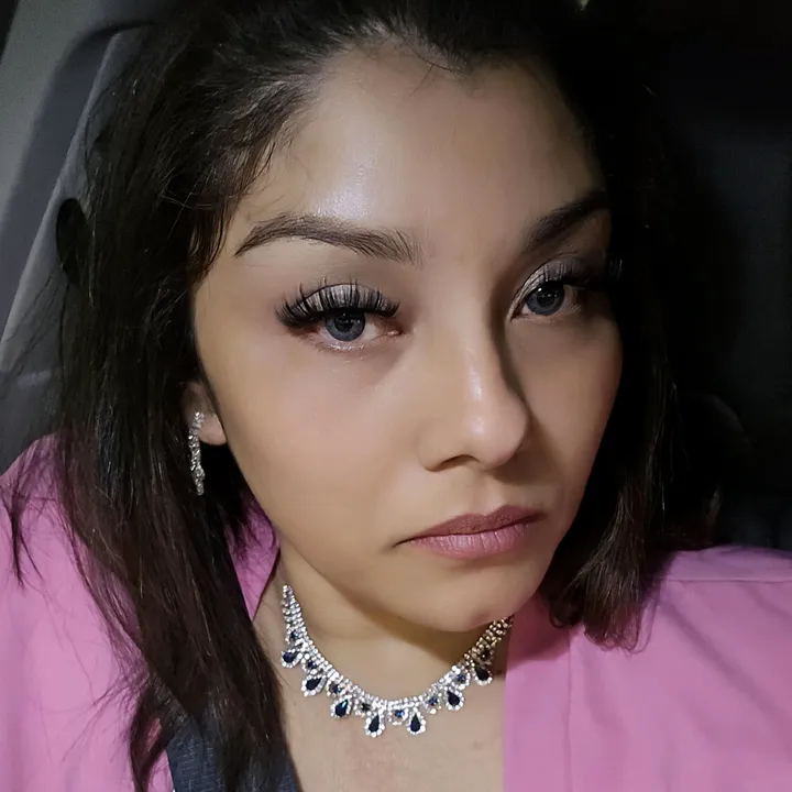 @ivaniaderamirez