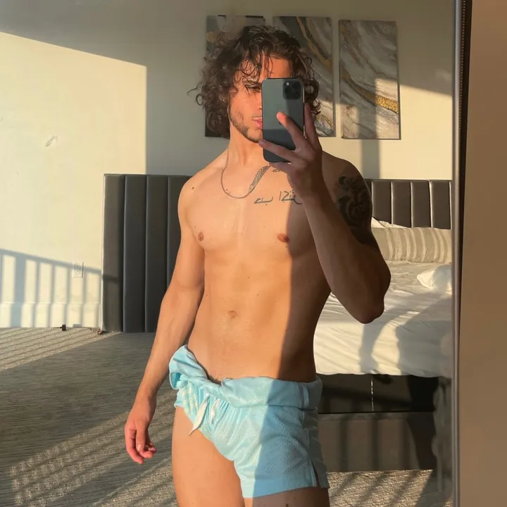 @v4lencii
