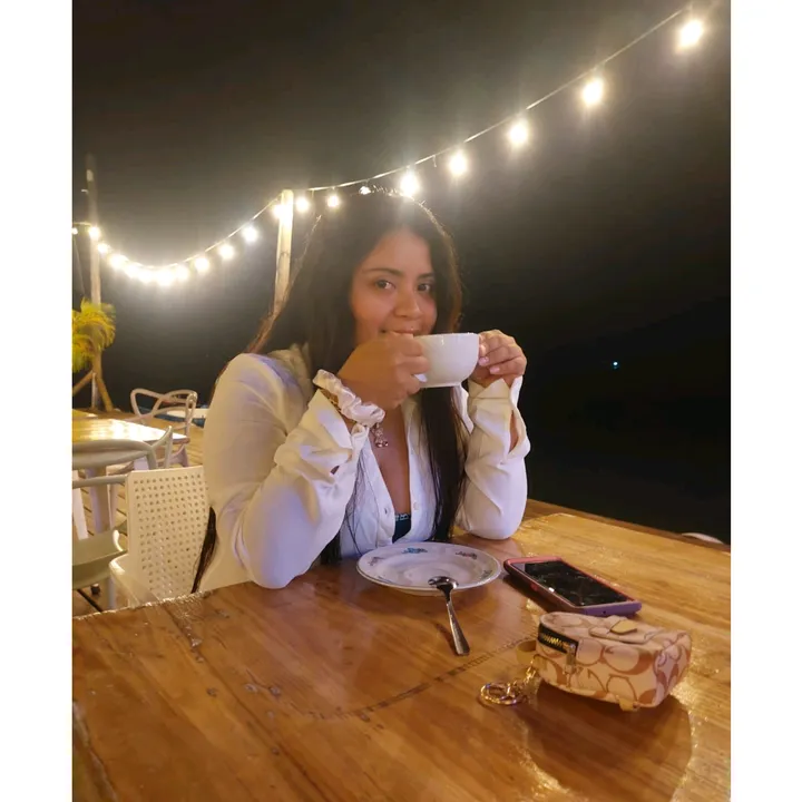 @karlamaria.gt