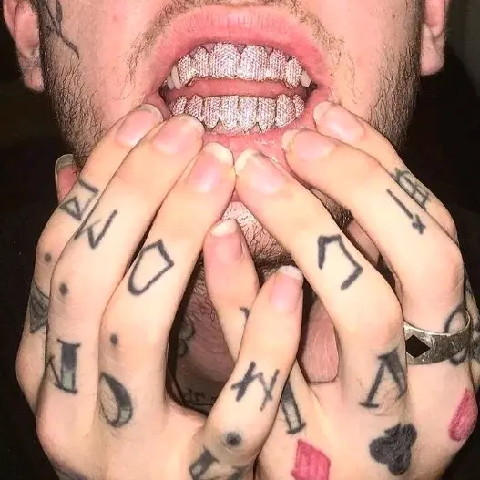 peep 🫀 - absolute in doubt