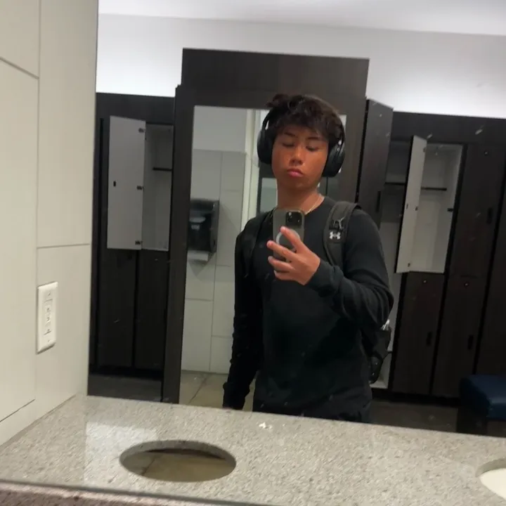@9axeue