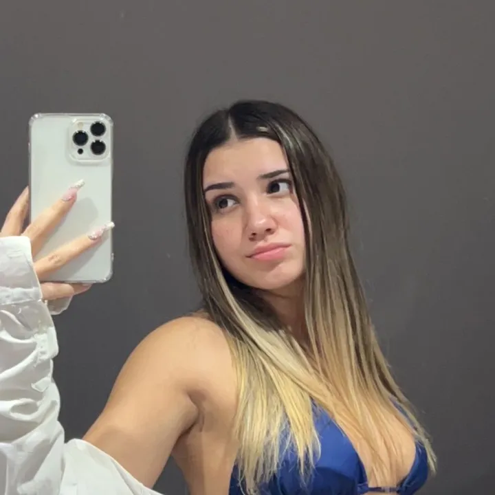 @lolatomaszeuski