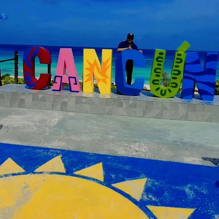 @pedrosalvadorpedroza