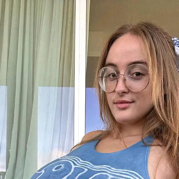 @ameliaques