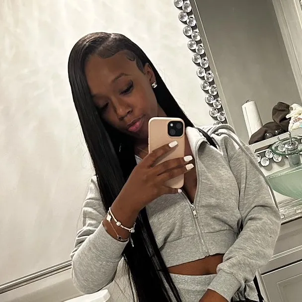 adore.niya._