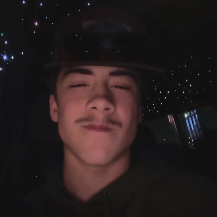 @701_boy1