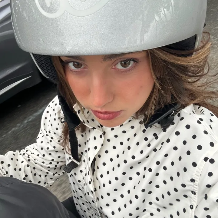 @lilybazzaa