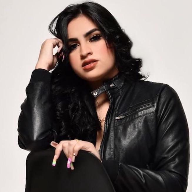 Roxy⚜️ - suara asli
