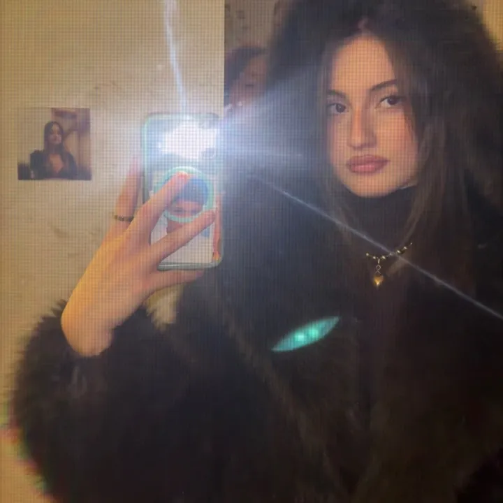 alessandraa_71