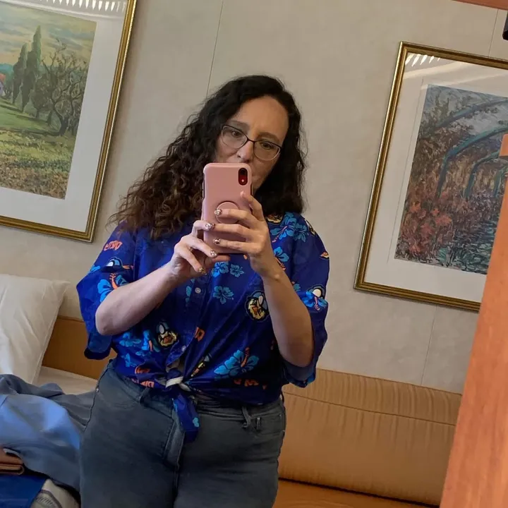 @theonlywinonacloe