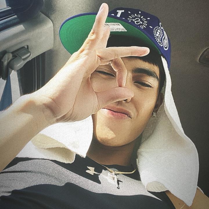 J - suara asli
