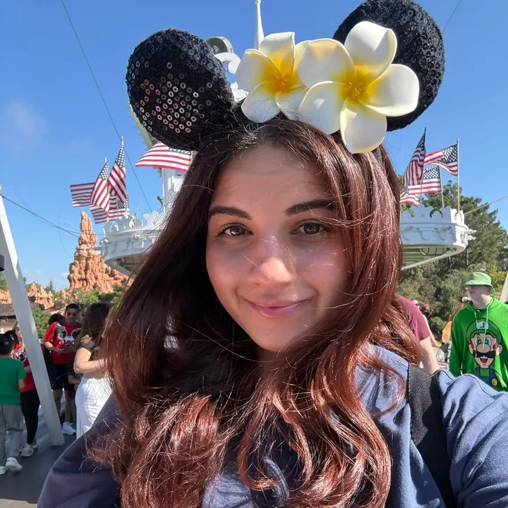 @loraikk