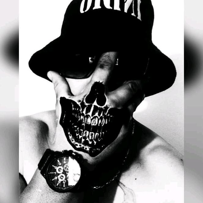 🄴🅂🅃🄴🄱🄰🄽 - suara asli