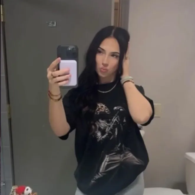 bai1eyy9