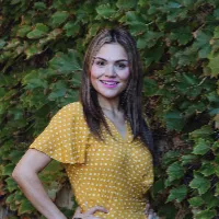 @almaivory1988