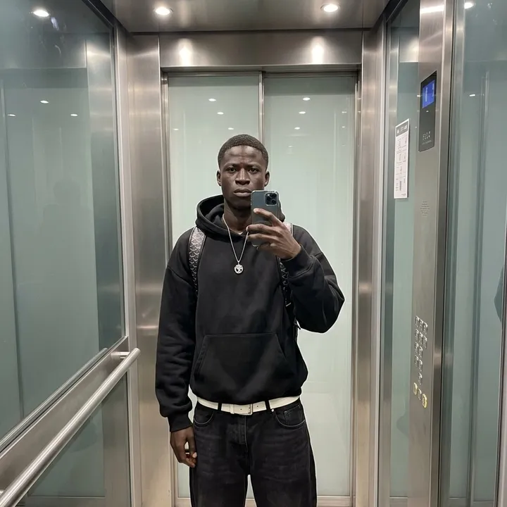 @maxilluxvibes