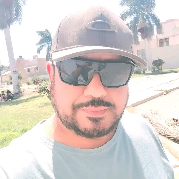 @claudioarzolasori