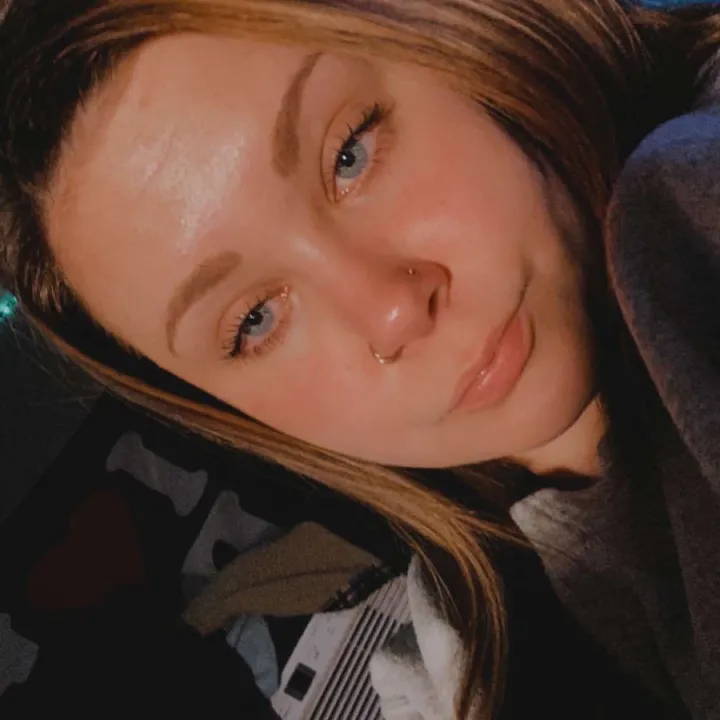 anxious_emma