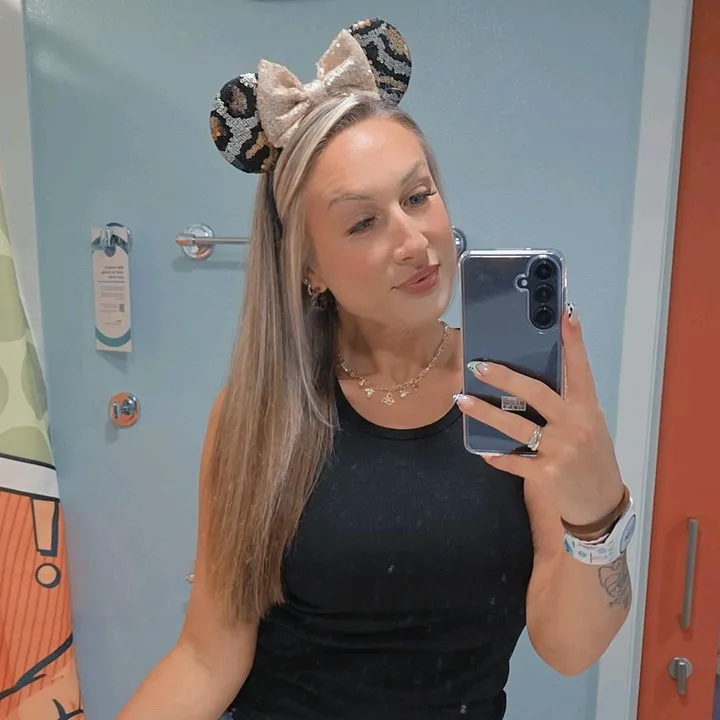 @amandaakaee