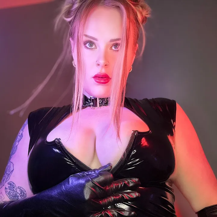 @mistressashlynnnnn