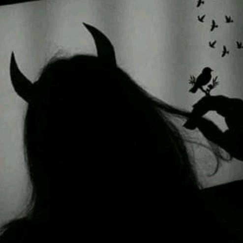 devilqueen😈👰 - suara asli