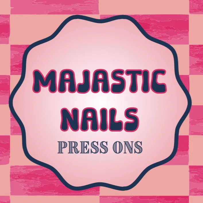 @majasticnails