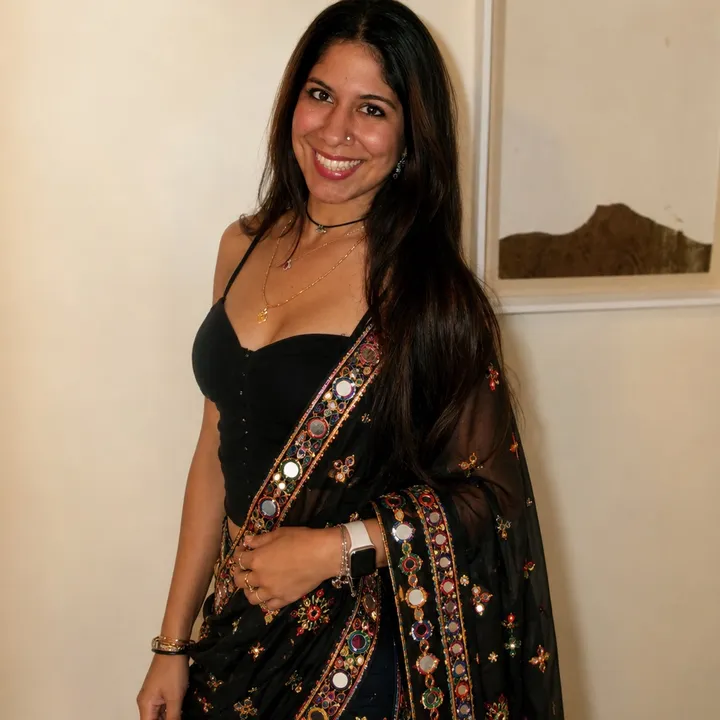 @madhavi_xoxo3