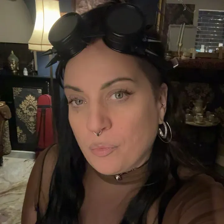 @hvnofficial1111