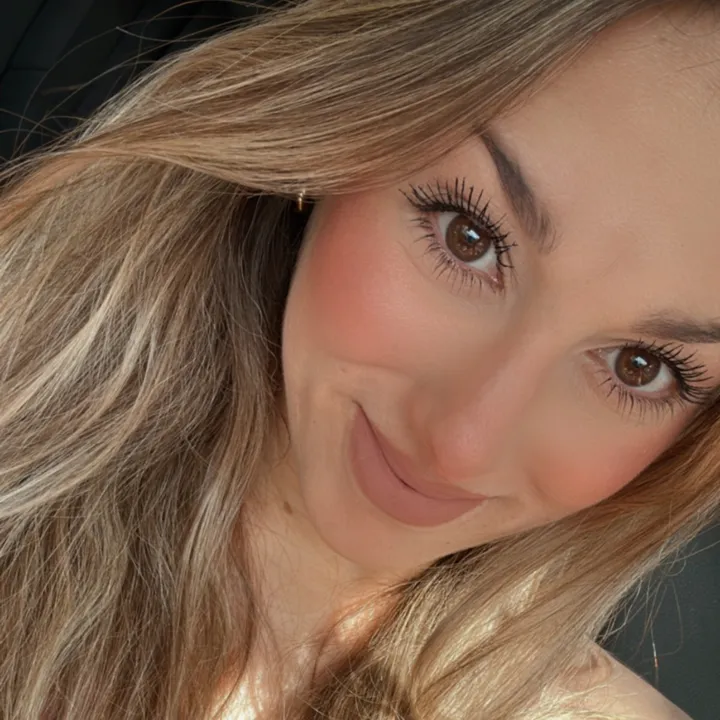 ariana.farnataro