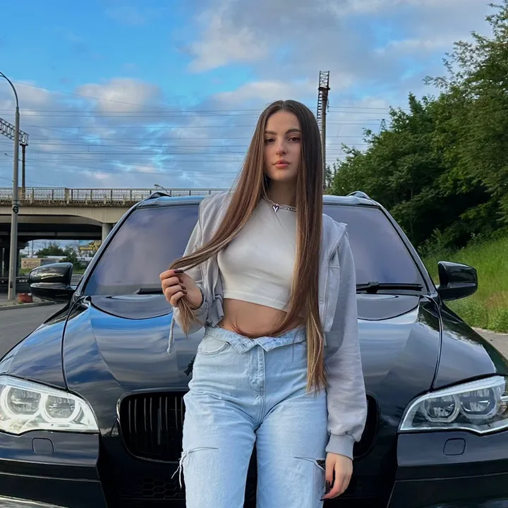 viktoria.izi