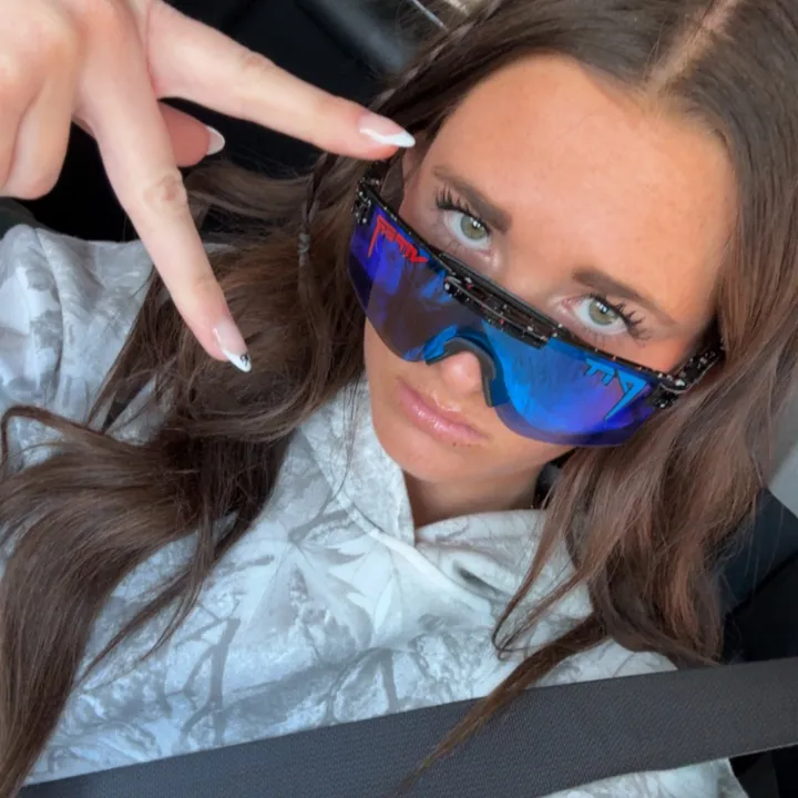 megan_wood2917