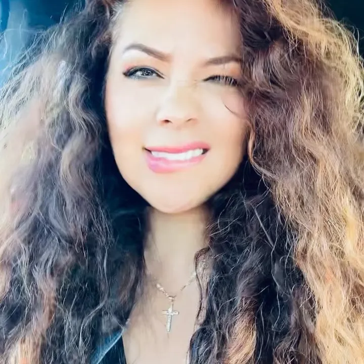 mitzydivine