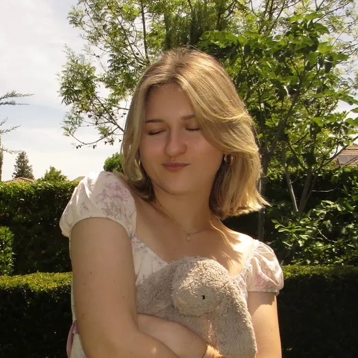 loonyjulia