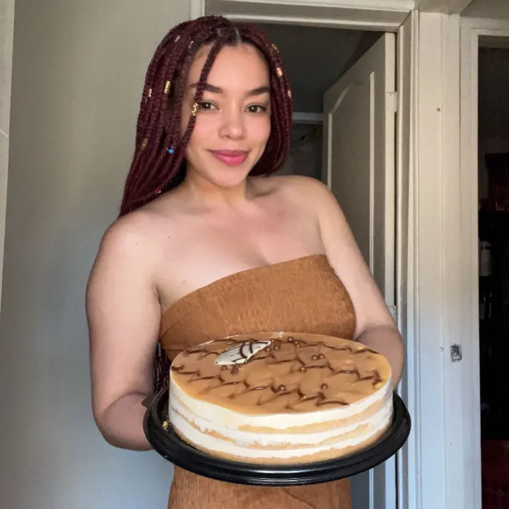 @karlacuadros18