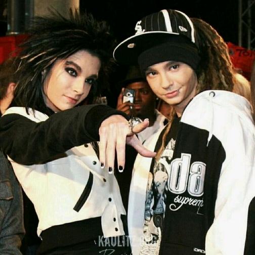 Fan de Tokio Hotel 🎸 - suara asli