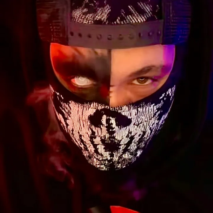 @evil_intentionz
