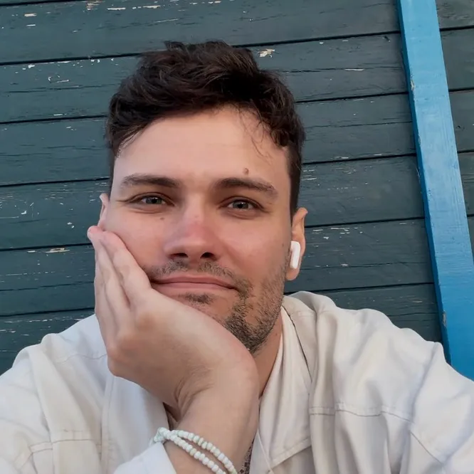 @artemray