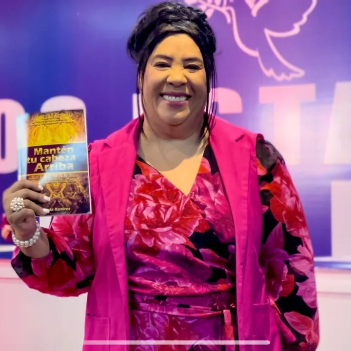 @pastoraamadaramirez